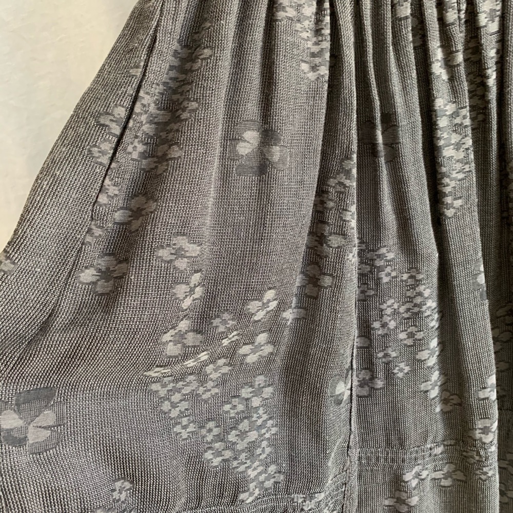 Dress - Picture 4 of 5
